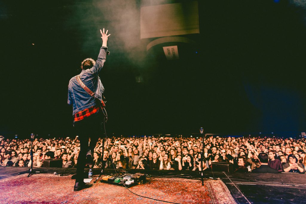 Live in the volkswagen Arena, Istanbul. Photo: Dara Munnis.